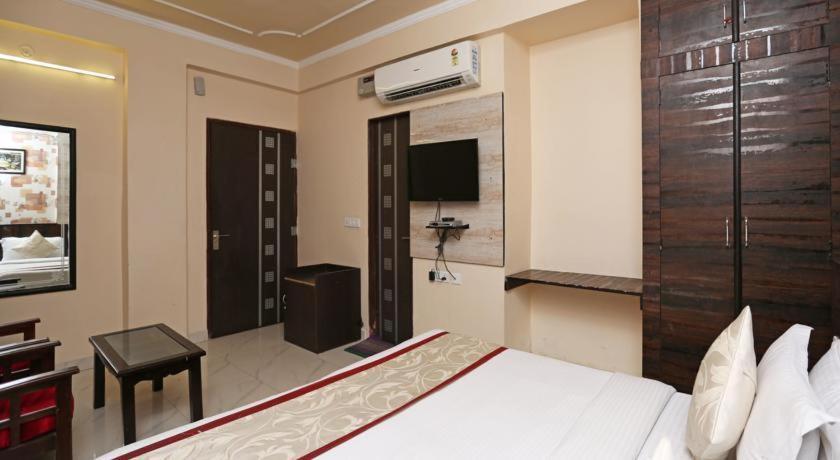 Hotel Sky Heights 斋浦尔 外观 照片